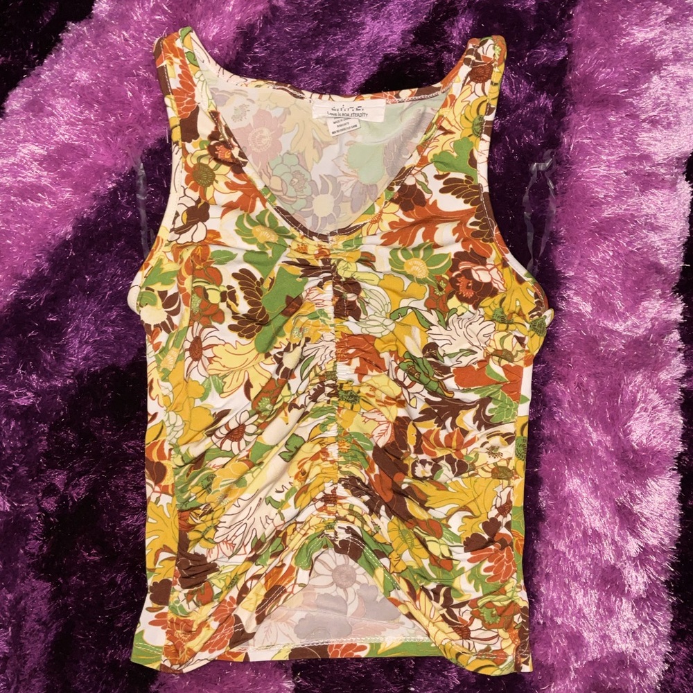 LI.F.E Small Crop Top Neutral Floral Pattern